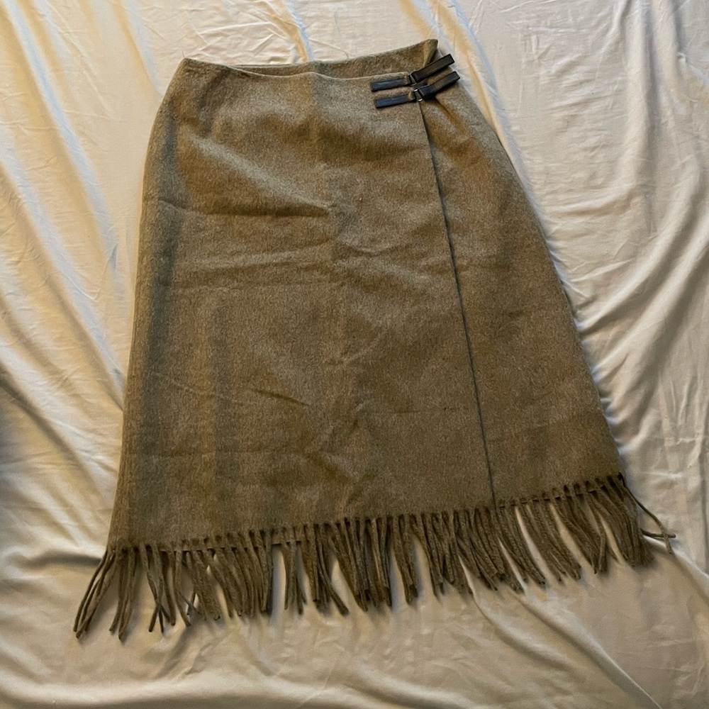 Brown wool skirt